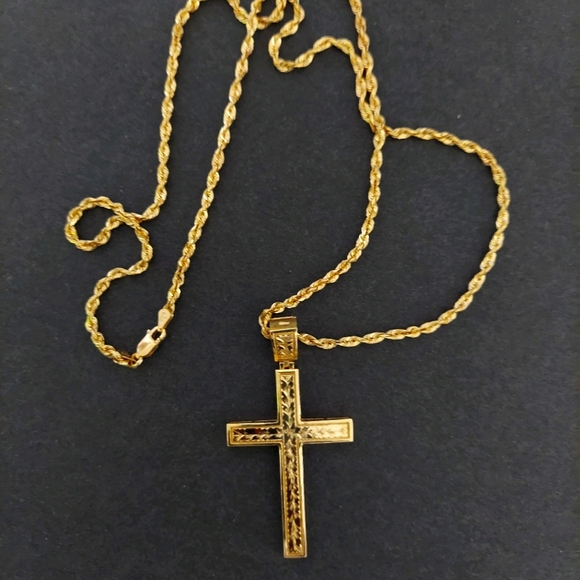 14k 3mm 24" Gold Rope & Cross - Picture 1 of 4